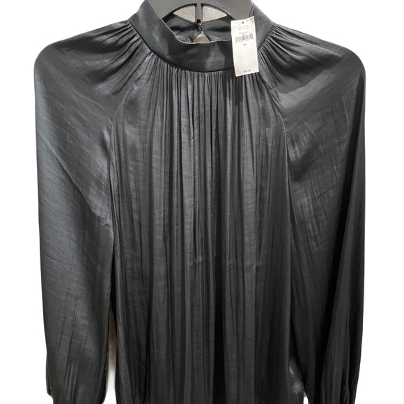 ❤️ GAP SATIN BLACK MOCK NECK PLEATED TOP SIZE XS NEW - Picture 1 of 6